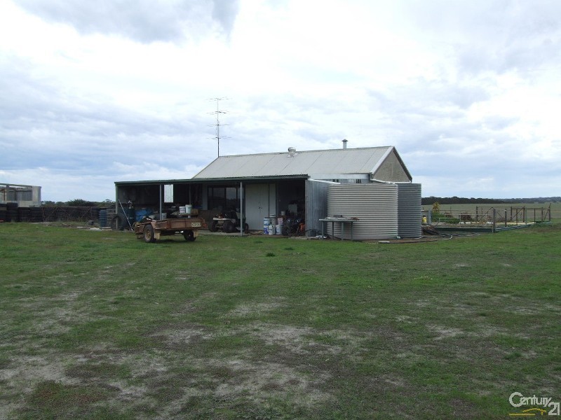 523 Starrs Road, Macgillivray SA 5223