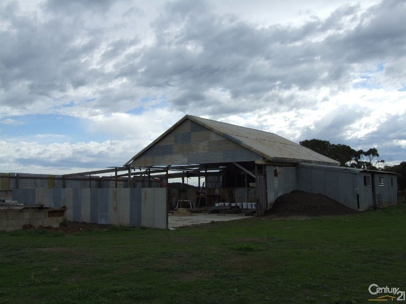 523 Starrs Road, Macgillivray SA 5223