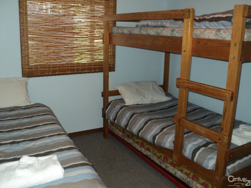 28 Collins Crescent, Baudin Beach SA 5222