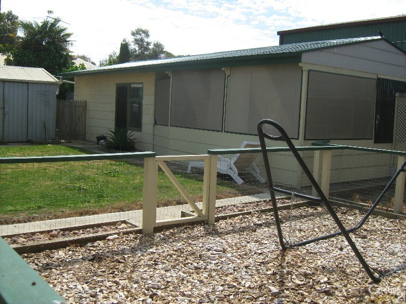 2 Willoughby Crescent, Kingscote SA 5223