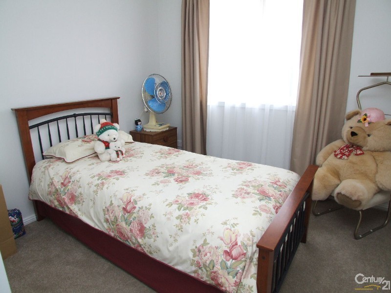 13 York Crescent, Kingscote SA 5223