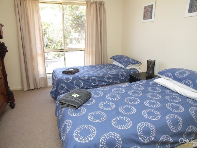 3 Willoughby Crescent, Kingscote SA 5223