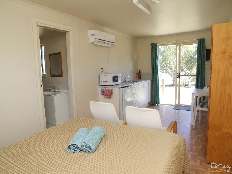 136 Playford Highway, Kingscote SA 5223