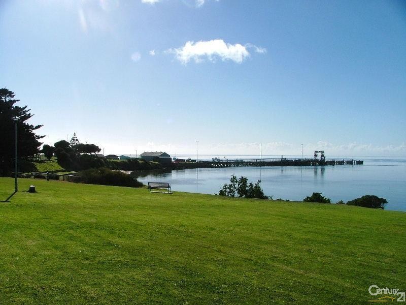 27 Drew Street, Kingscote SA 5223