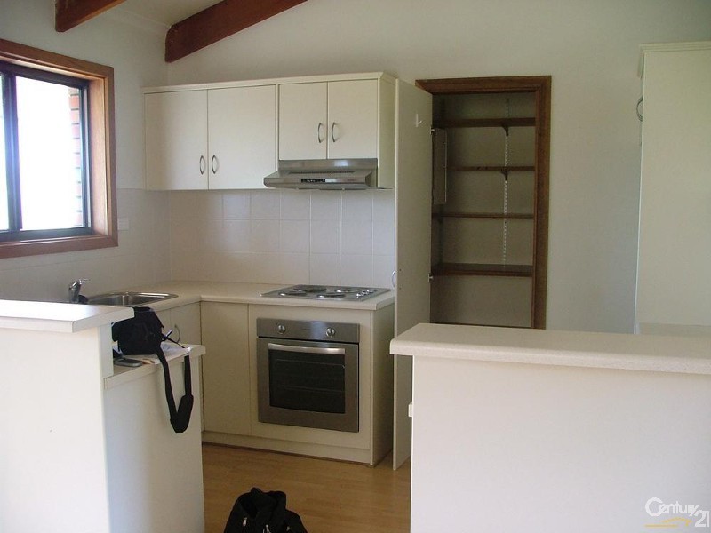 17 Flinders Avenue, Kingscote SA 5223