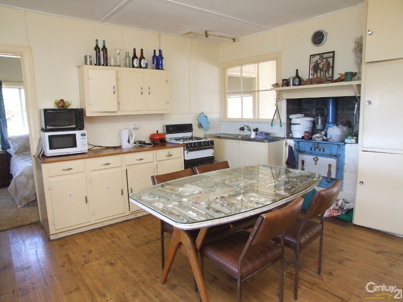 1 Hamilton Drive, Emu Bay SA 5223