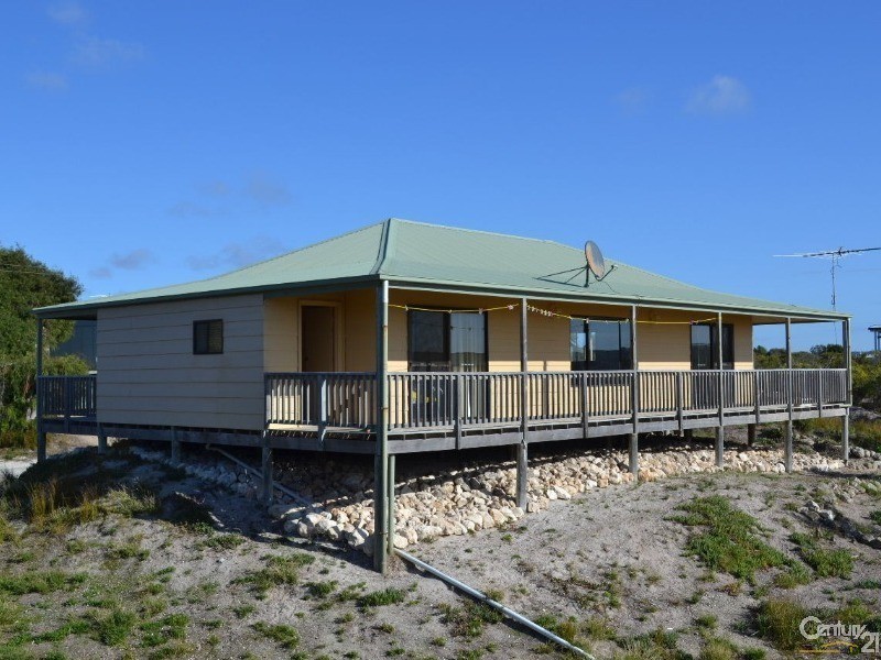 42 Pennington Road, Island Beach SA 5222