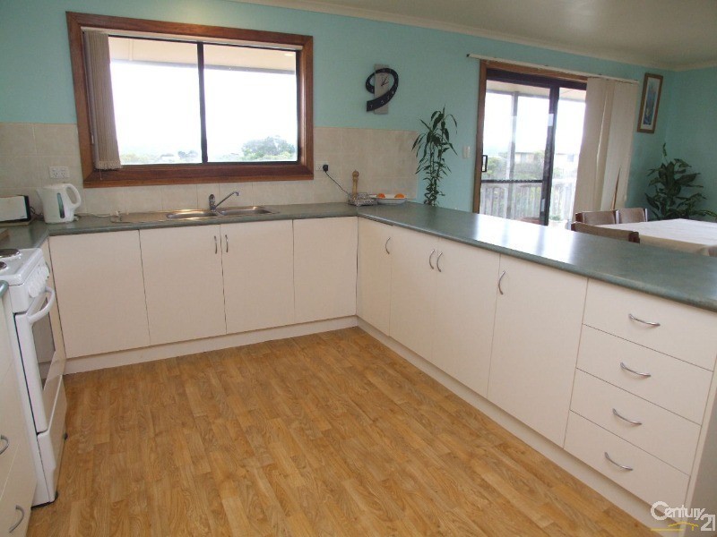42 Pennington Road, Island Beach SA 5222