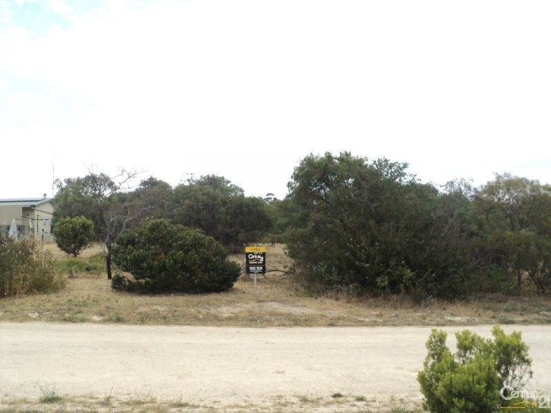 33 Collins Crescent, Baudin Beach SA 5222