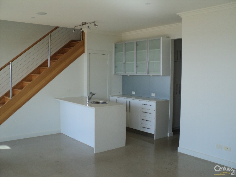 Unit 1/22  Howard Drive, Penneshaw SA 5222