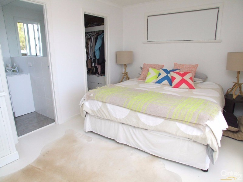 10 Hawthorn Avenue, Emu Bay SA 5223