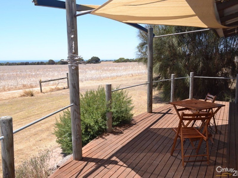 750 Min Oil Road, Nepean Bay SA 5223