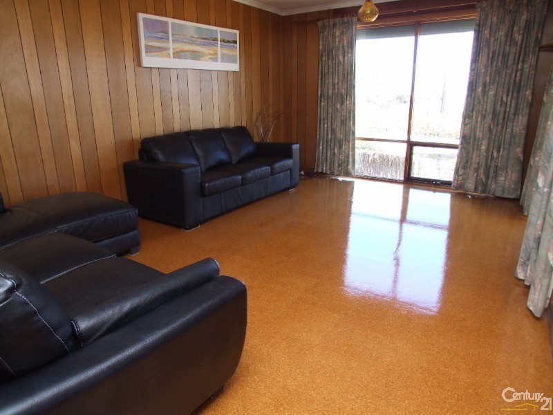 27 Bayview Road, American River SA 5221