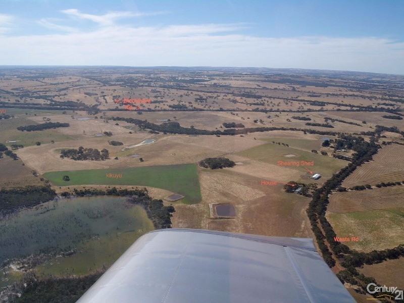 216 West Road, Birchmore SA 5223