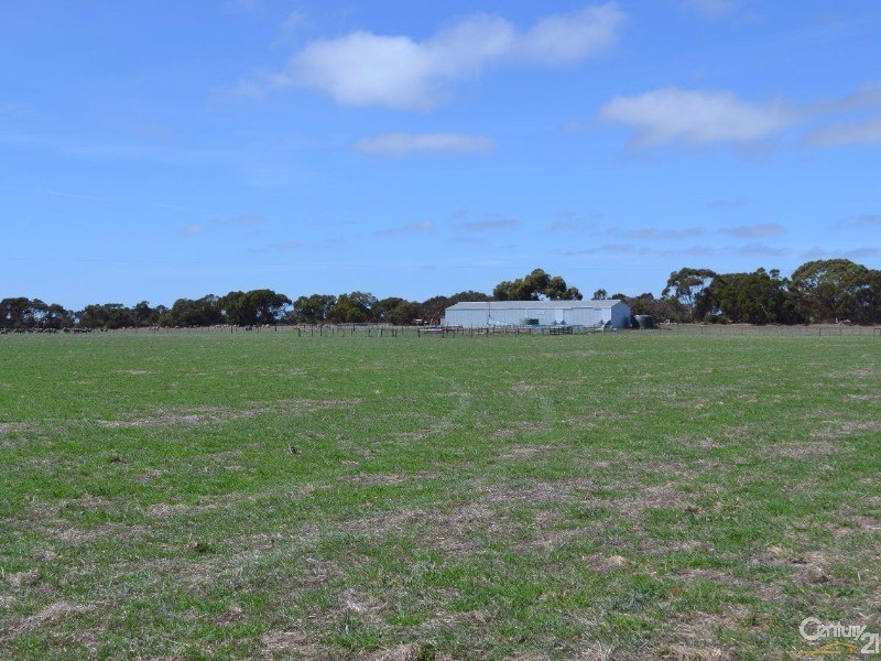 216 West Road, Birchmore SA 5223