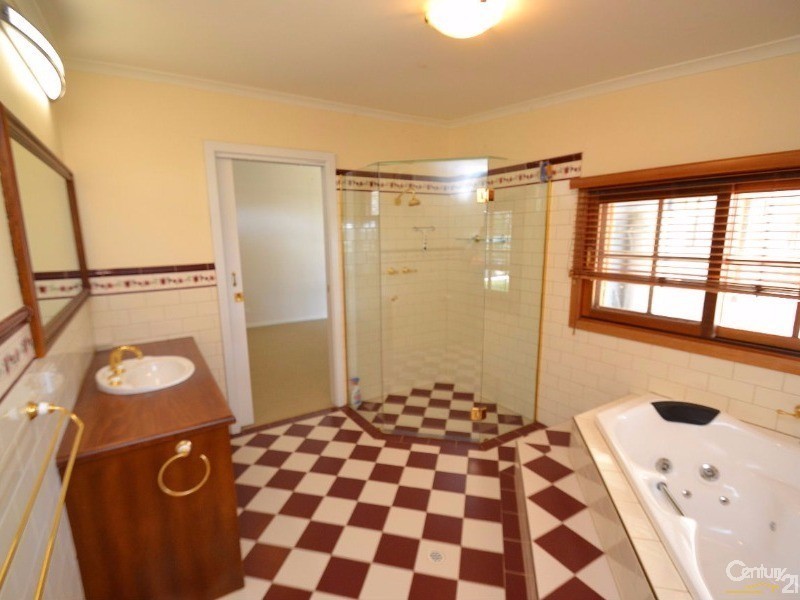 216 West Road, Birchmore SA 5223