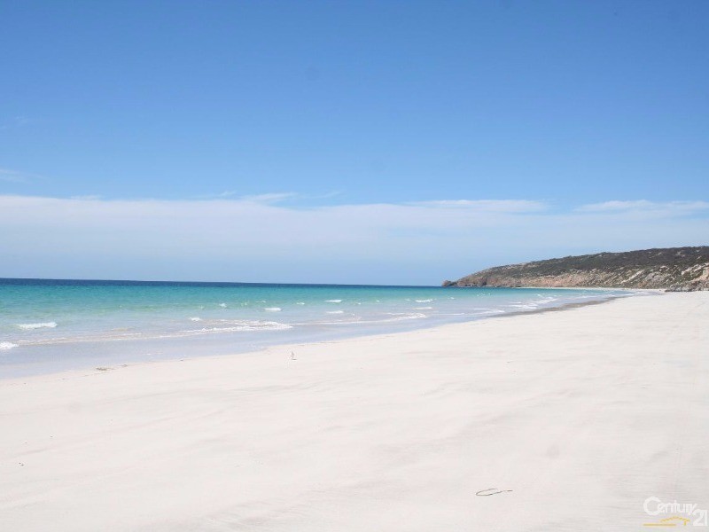 6 Hawthorn Avenue, Emu Bay SA 5223