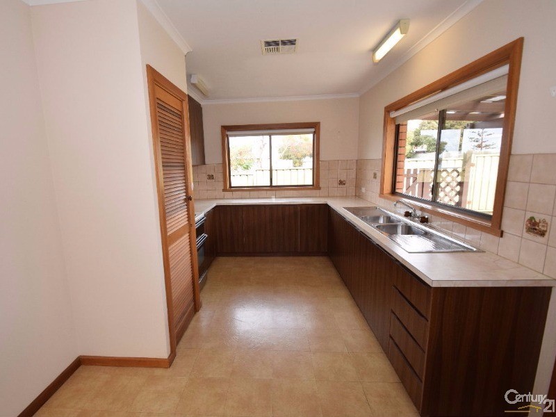 16 Brownlow Road, Kingscote SA 5223