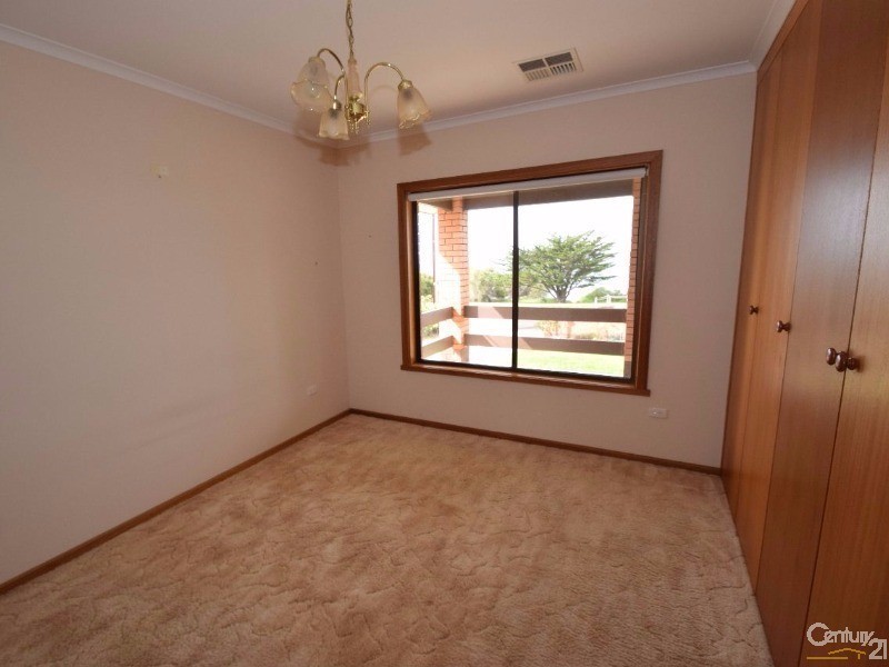 16 Brownlow Road, Kingscote SA 5223