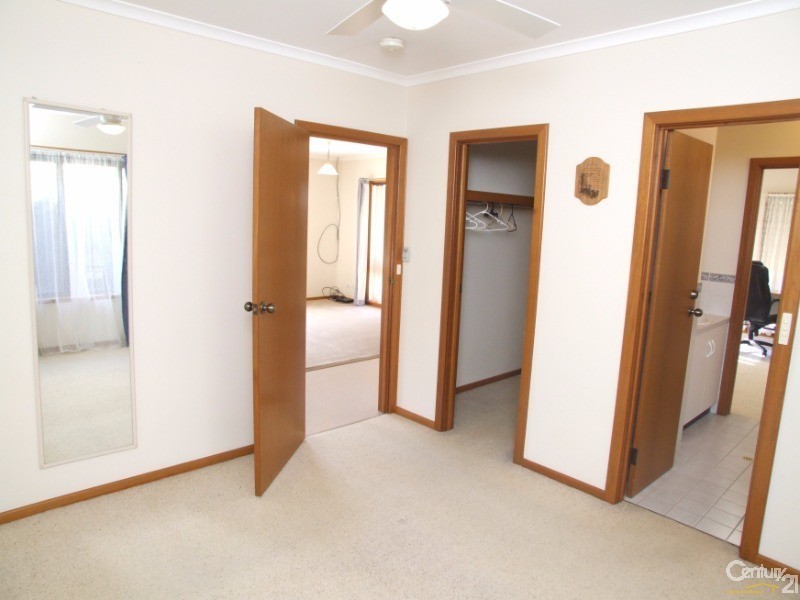 27 Investigator Avenue, Kingscote SA 5223