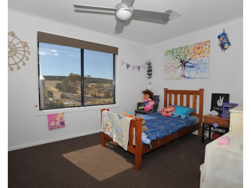 138 Bates Road, Emu Bay SA 5223