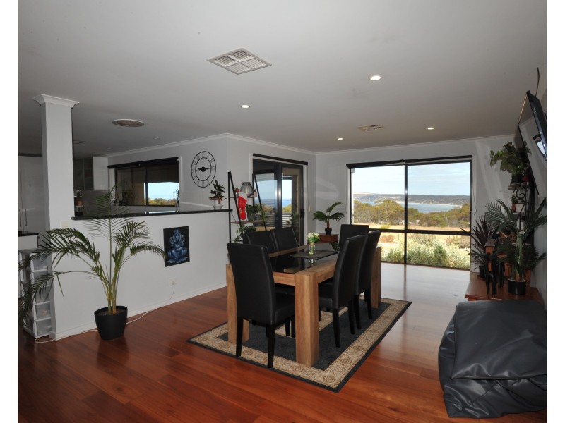 138 Bates Road, Emu Bay SA 5223