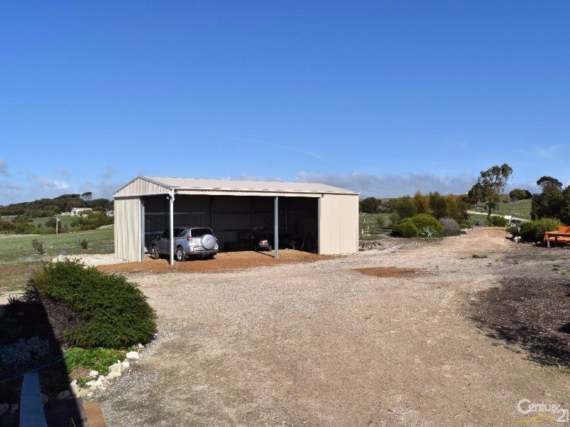 138 Bates Road, Emu Bay SA 5223