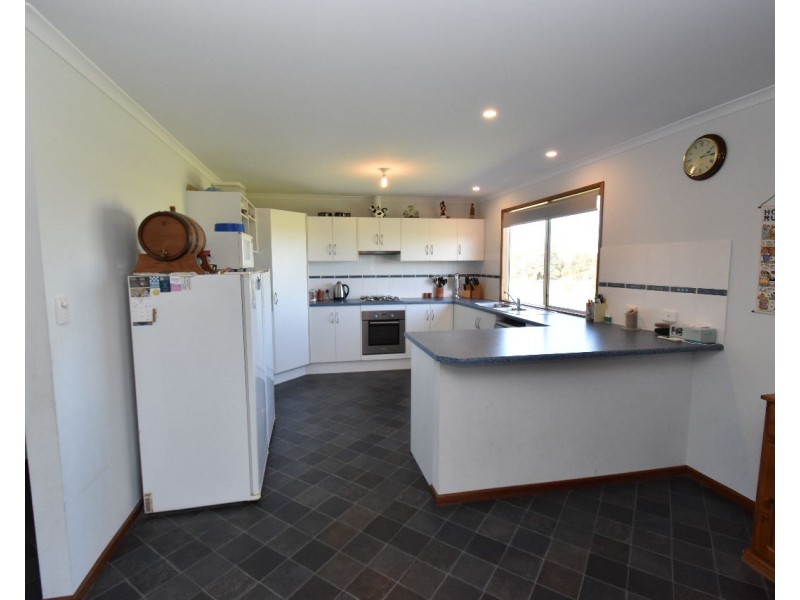 195 Glen Barrett Drive, Kingscote SA 5223