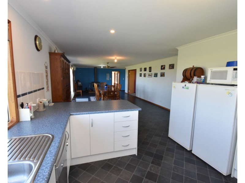 195 Glen Barrett Drive, Kingscote SA 5223