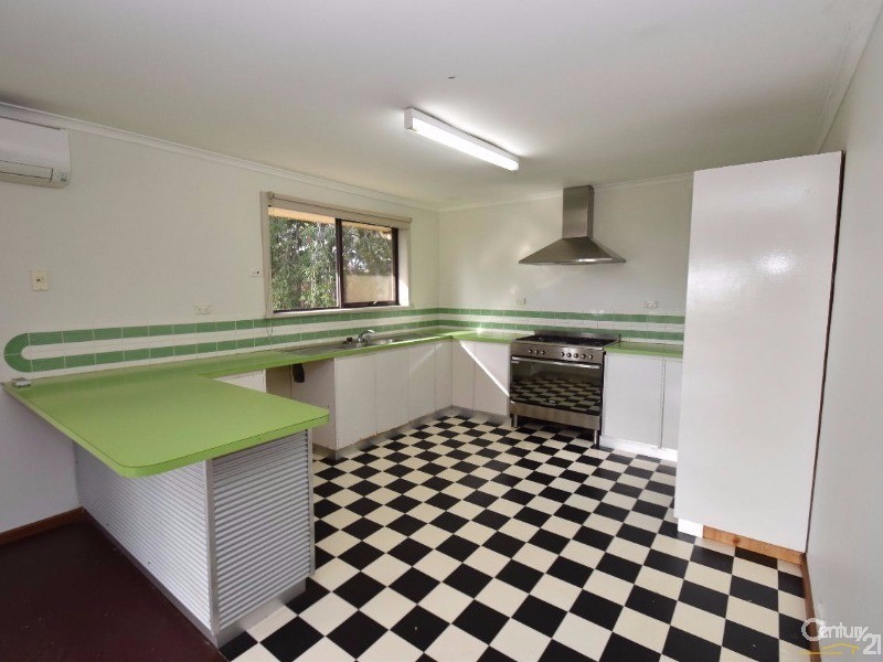 264 DOUG ROAD, Dudley East SA 5222