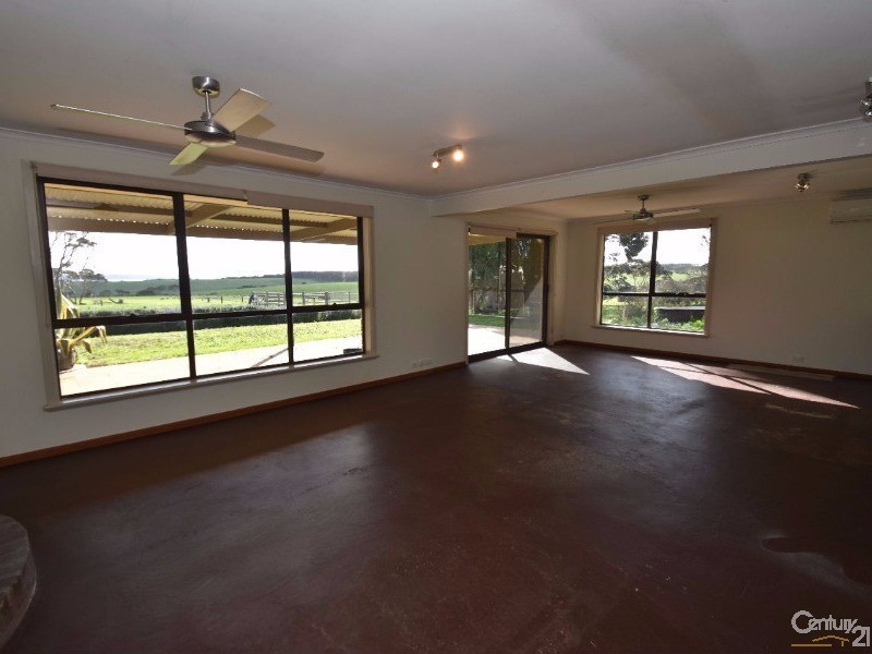 264 DOUG ROAD, Dudley East SA 5222