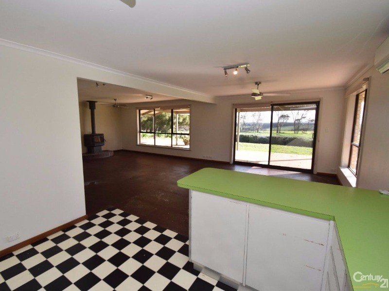 264 DOUG ROAD, Dudley East SA 5222