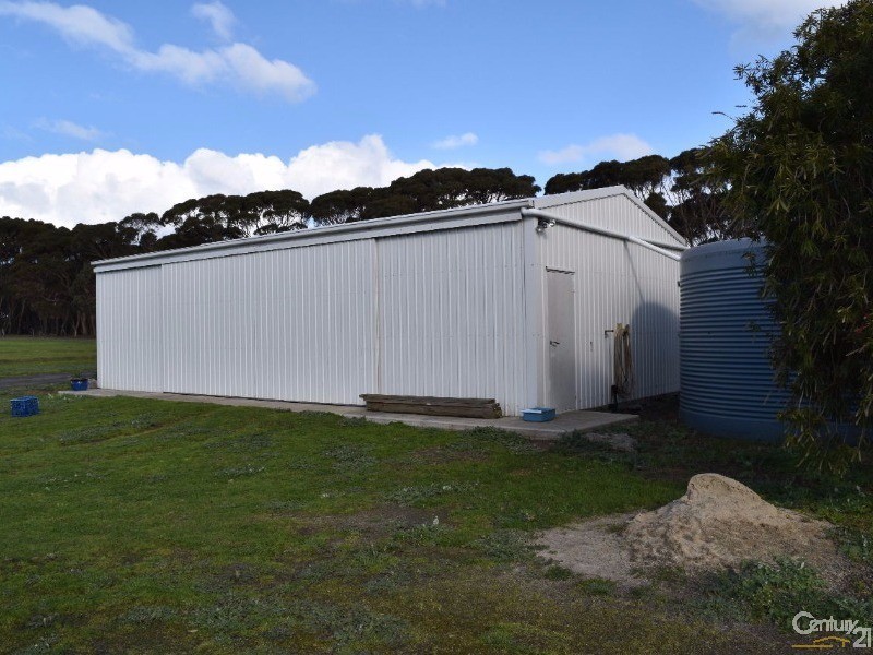 264 DOUG ROAD, Dudley East SA 5222