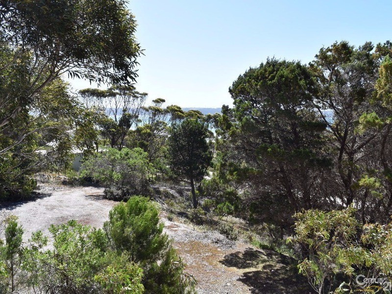 231 De Couedie Drive, Island Beach SA 5222