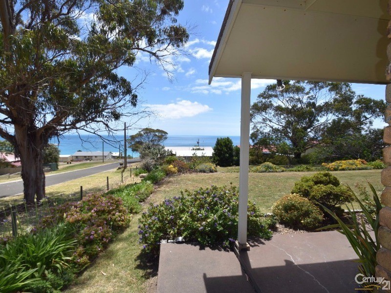 23 Warrawee Terrace, Penneshaw SA 5222