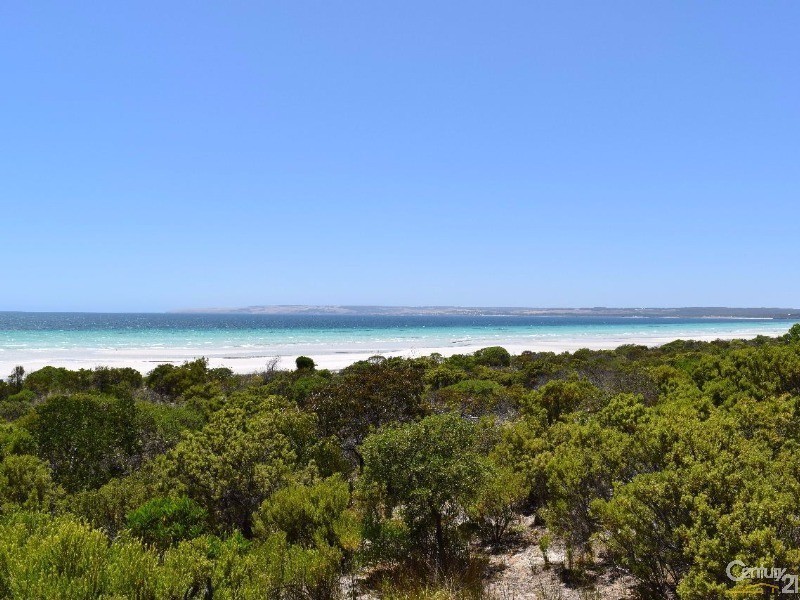 501 Nepean Drive, Island Beach SA 5222