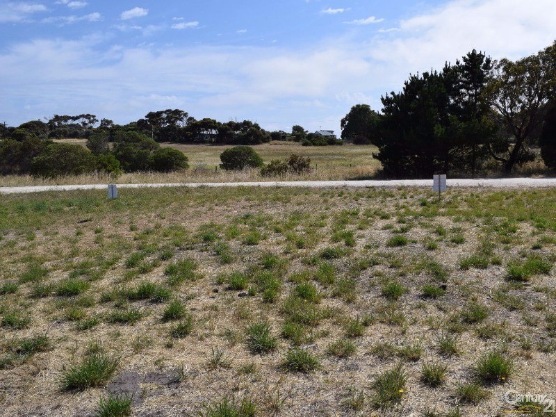 2-4 North West Terrace, Brownlow Ki SA 5223