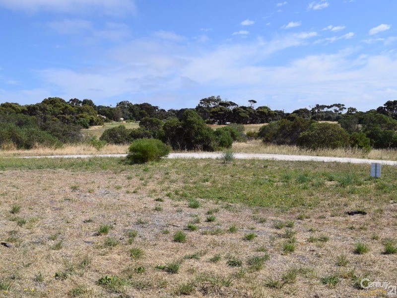 2-4 North West Terrace, Brownlow Ki SA 5223