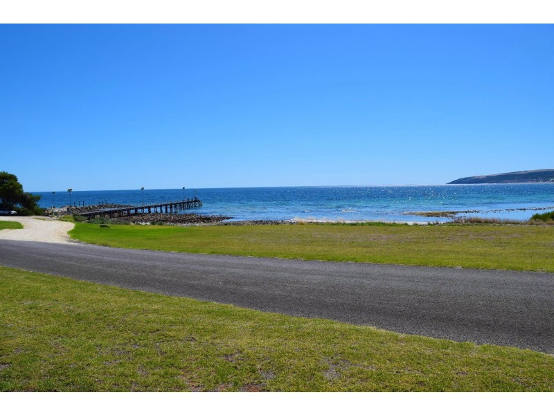 41 Hamilton Drive, Emu Bay SA 5223