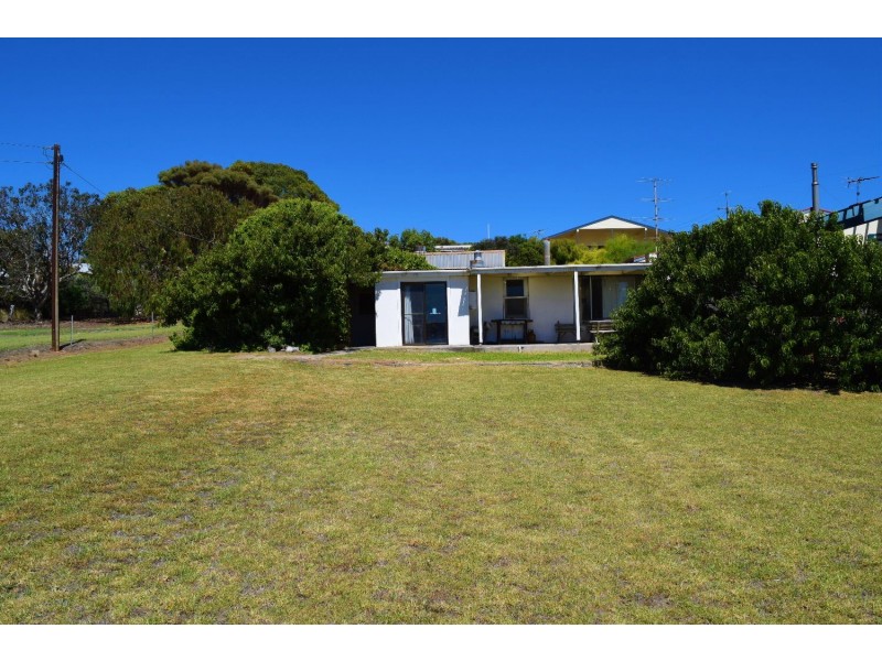 41 Hamilton Drive, Emu Bay SA 5223