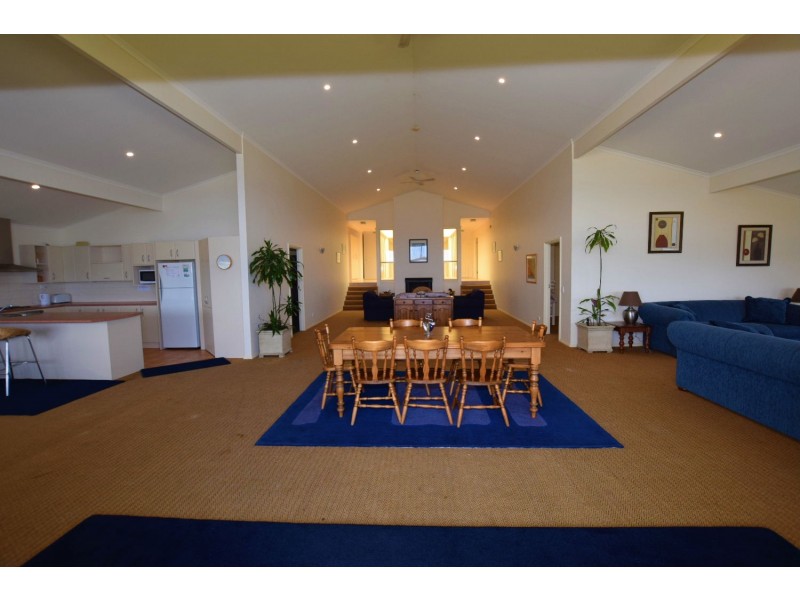 39 Hamilton Drive, Emu Bay SA 5223