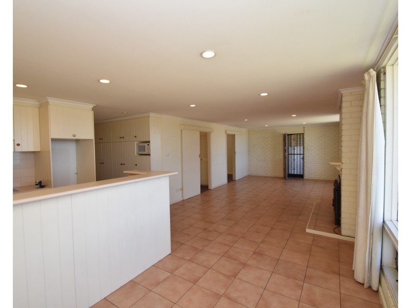 8  Talinga Terrace, Penneshaw SA 5222