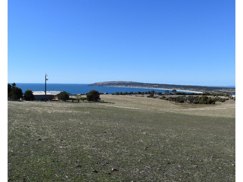 137 Bates Road, Emu Bay SA 5223