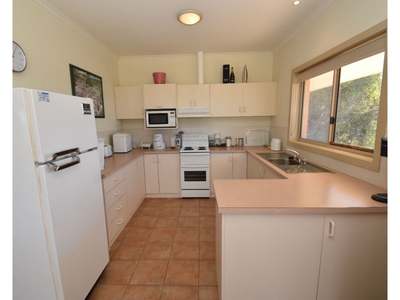 137 Bates Road, Emu Bay SA 5223