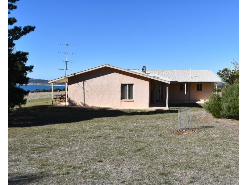 137 Bates Road, Emu Bay SA 5223