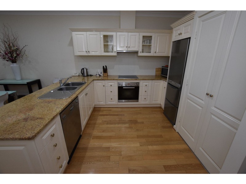 Penthouse Apartment No 304 Kingscote Terrace, Kingscote SA 5223