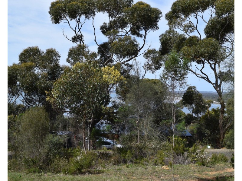 47 Bayview Road, American River SA 5221