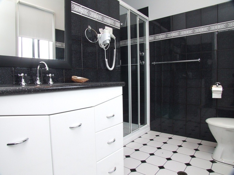 19 Howard Drive, Penneshaw SA 5222