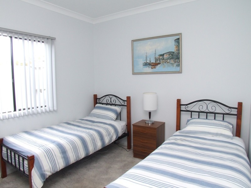 19 Howard Drive, Penneshaw SA 5222