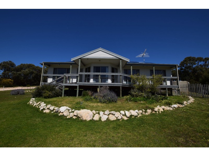 27 Riverside Drive, Baudin Beach SA 5222